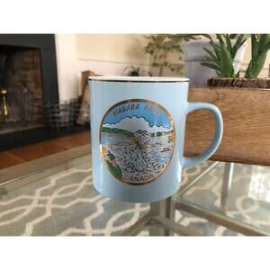 Vintage Niagara Falls CANADA Coffee/Tea Mug with Beautiful Falls Scene